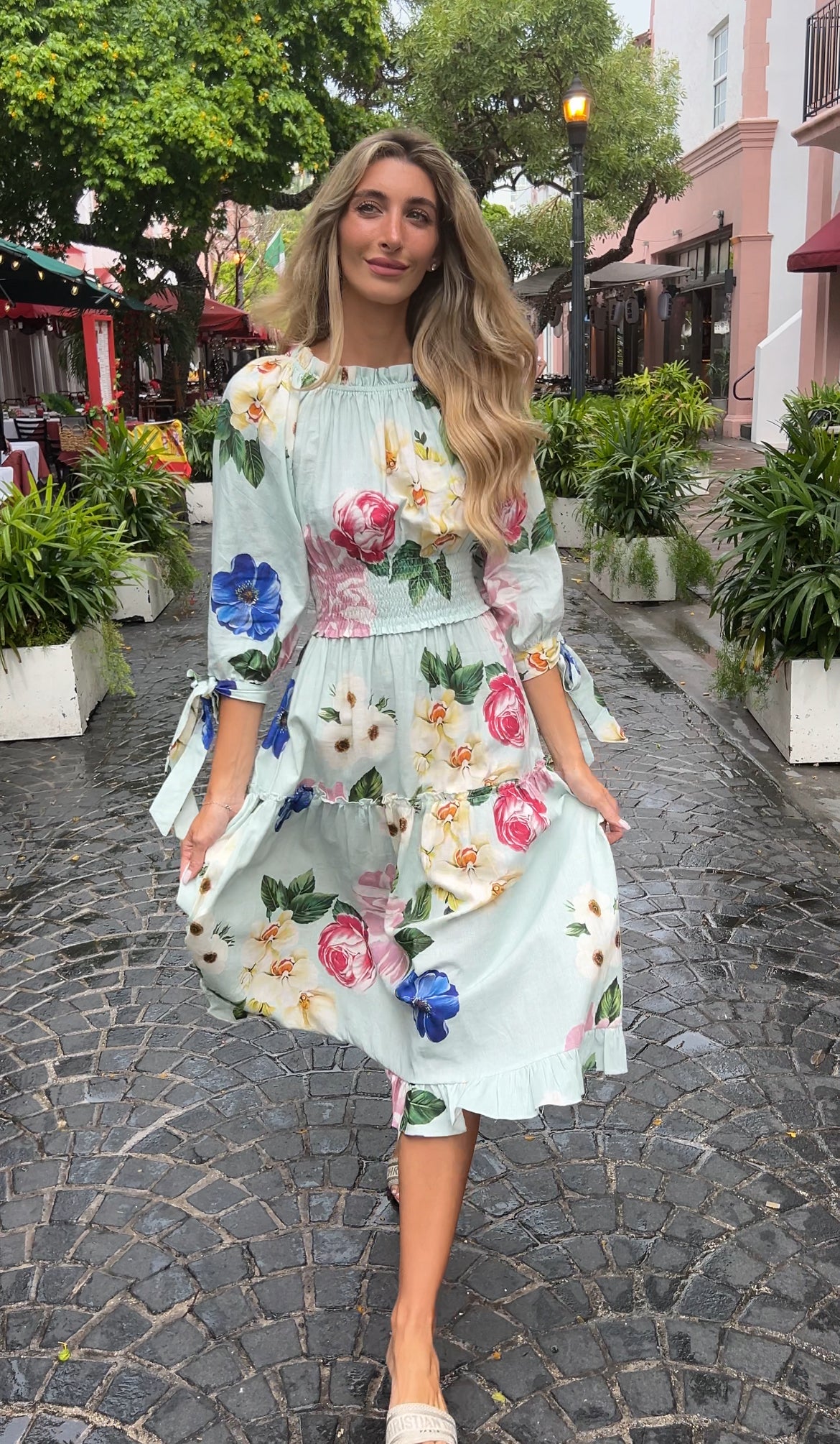 Blue Floral Cotton/Linen Dress Blue Floral Cotton/Linen Dress