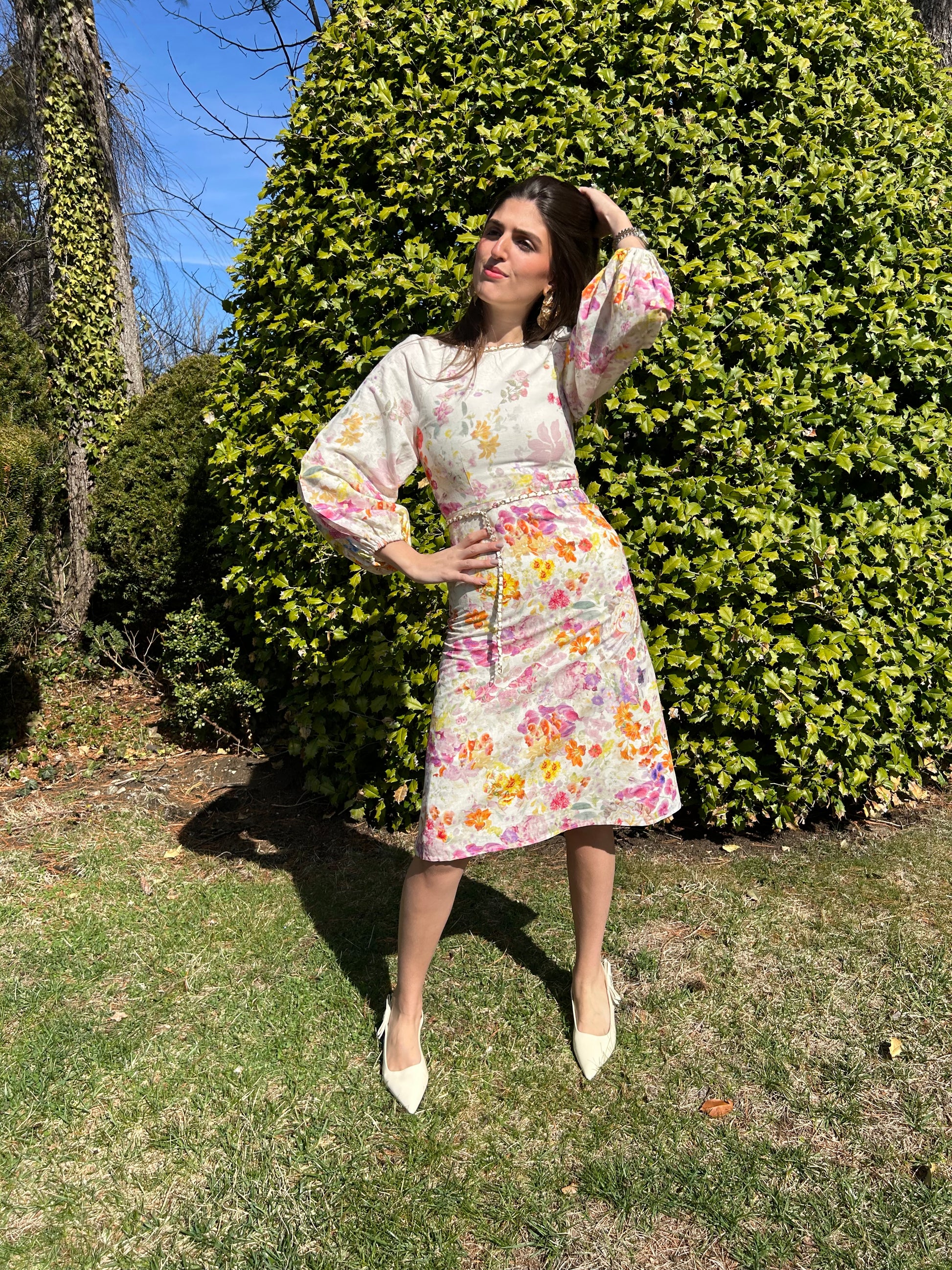 Chain Floral Linen Dress – Natalie's Fashion House Chain Floral Linen Dress – Natalie's Fashion House